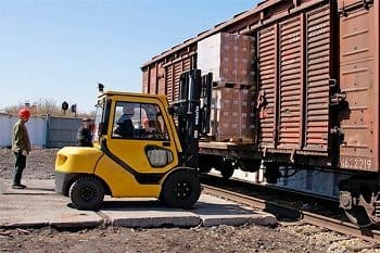 Стоимость вагонных перевозок грузов в Южно-Сахалинске
